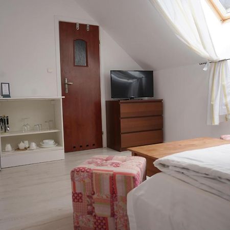 Iwona Pokoje Apartamenty Карвиа Экстерьер фото