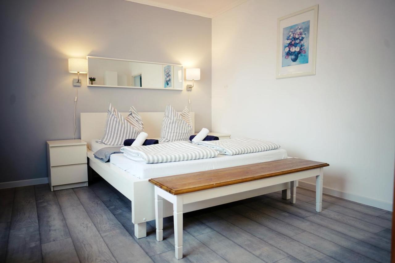 Iwona Pokoje Apartamenty Карвиа Экстерьер фото