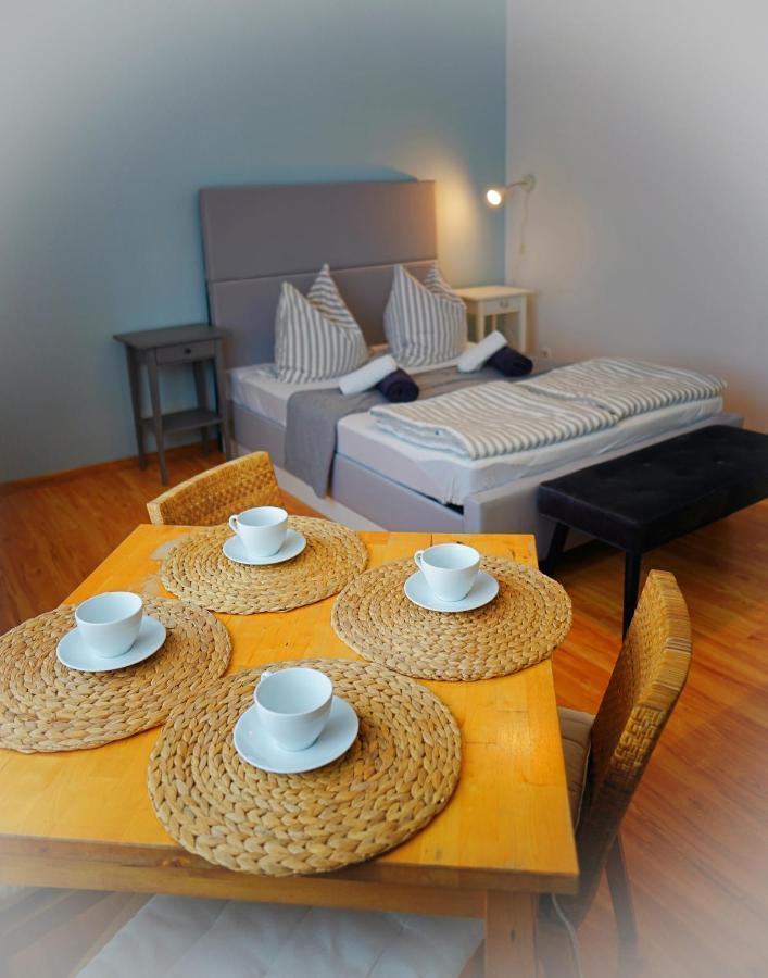 Iwona Pokoje Apartamenty Карвиа Экстерьер фото
