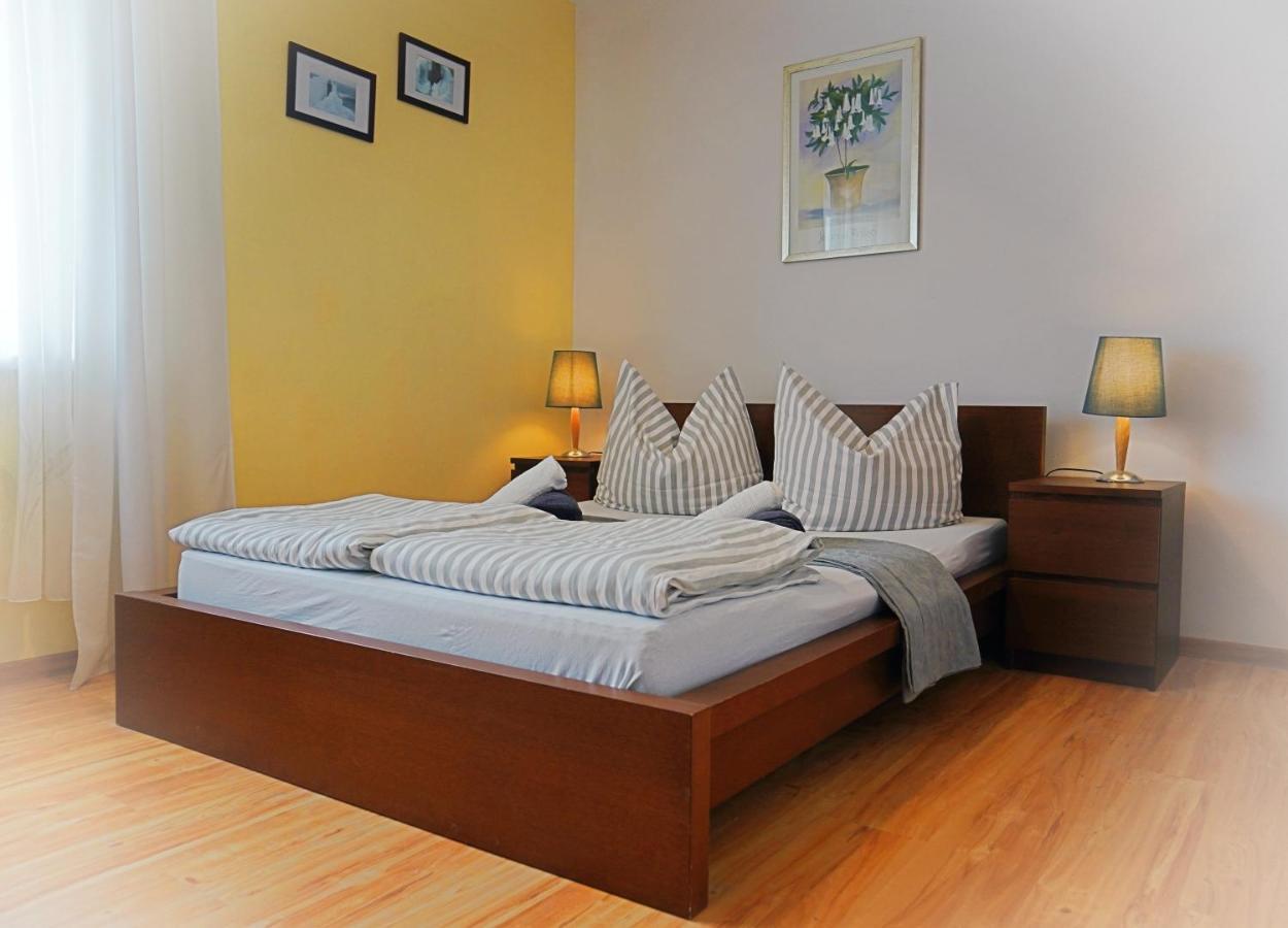Iwona Pokoje Apartamenty Карвиа Экстерьер фото