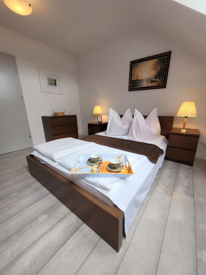 Iwona Pokoje Apartamenty Карвиа Экстерьер фото