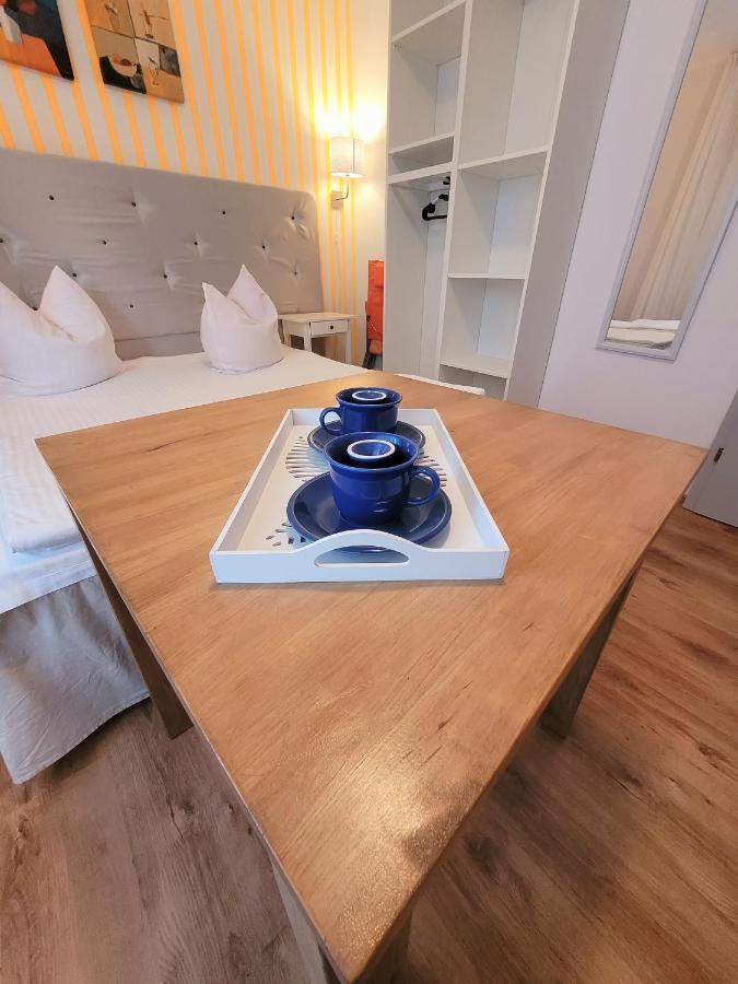 Iwona Pokoje Apartamenty Карвиа Экстерьер фото